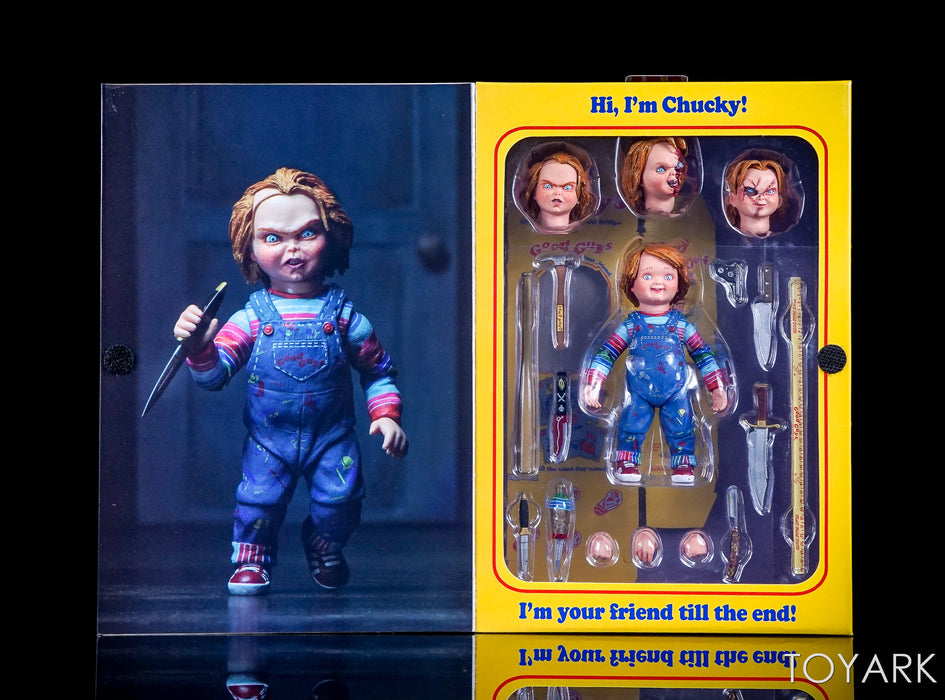 Childs Play Chucky Figure Box Set & Accessories